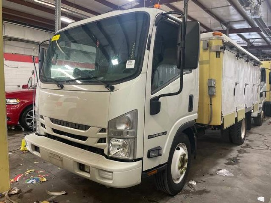 2018 Isuzu Commercial null