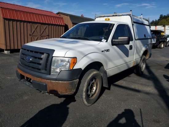 2012 Ford F150 XL 4X4 REG CAB 4WD