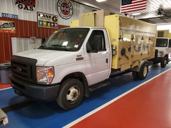 2019 Ford E-Series Cutaway E-450 DRW 158" WB