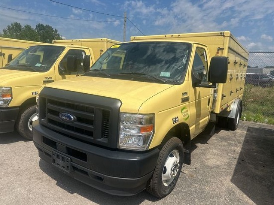 2022 Ford E-Series Cutaway E-450 DRW 158" WB
