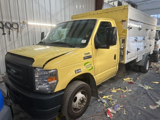 2021 Ford E-Series Cutaway E-450 DRW 158" WB