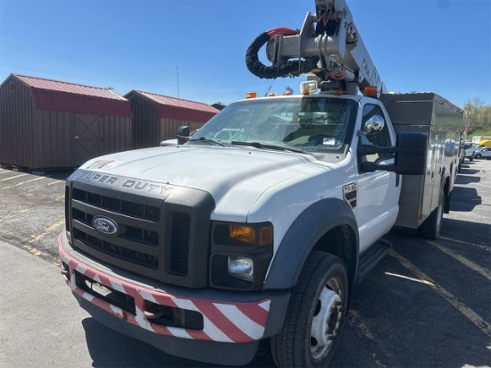 2008 Ford F550 4X4 REG CAB ALTEC AT 37-G