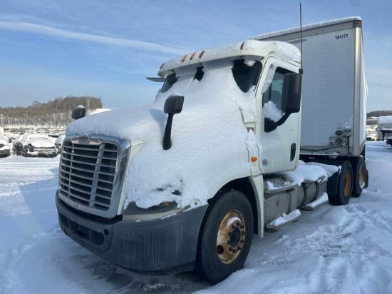 2015 Freightliner CASCADIA