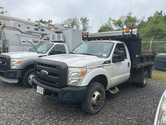2011 Ford F350SD XL