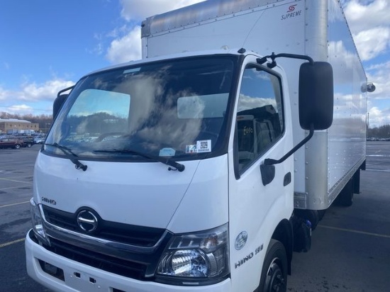 2018 HINO 195 BOX TRUCK