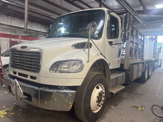 2014 Freightliner Freightliner  M2 null