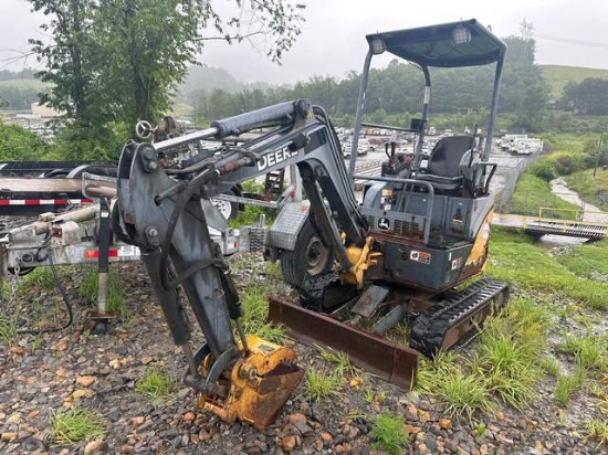 2008 John. Deere JOHN DEERE 17D COMPACT EXCAVATOR