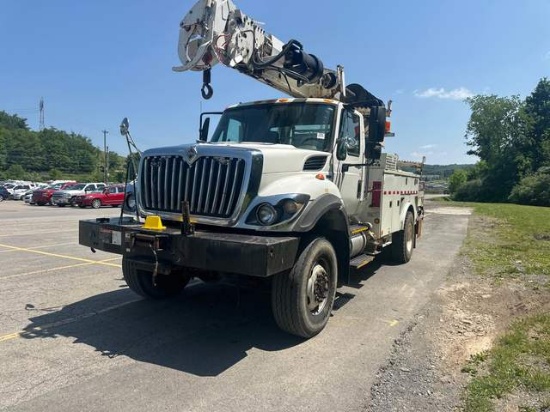 2012 International 7400 4X4 DIGGER DERRICK
