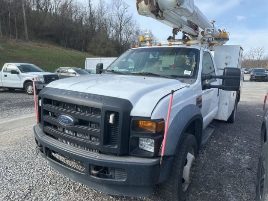 2008 Ford Super Duty F-550 DRW XL