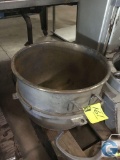 60-quart bowl