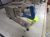 Sysco tomato slicer