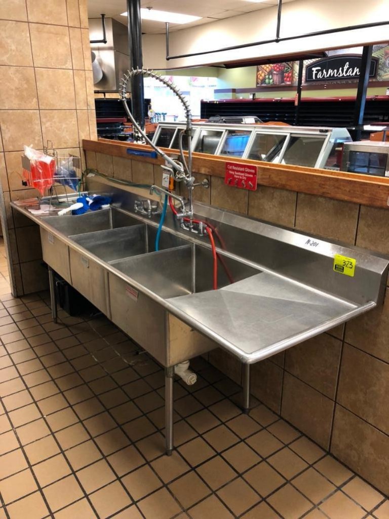 Lot 120 X 30 Stainless Steel 3 Compartment Sink With Left