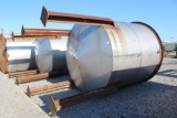 2000 Gallon Stainless Steel Vertical Tank w/ Legs