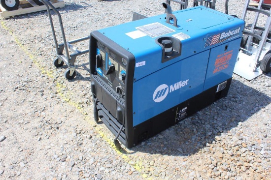 Miller Bobcat 225 Gas Powered Welder/Generator