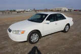 2001 Toyota Camry 4-Door Car