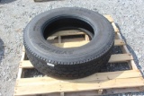 (1) 295/75R22.5 Truck Tire