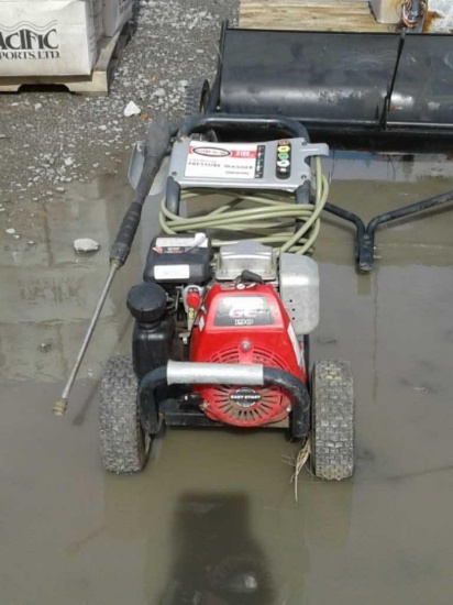 Simpson 3100psi Gas Powered Pressure Washer