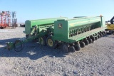 John Deere 455 32' Pull Type Grain Drill