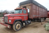 1999 Mack RD T/A Cotton Module Truck