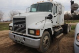 Mack CH T/A Sleeper Truck