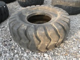 (1) YKS 23.5-25 Tire