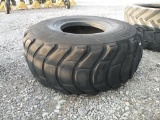 (1) Michelin 29.5-29 Tire