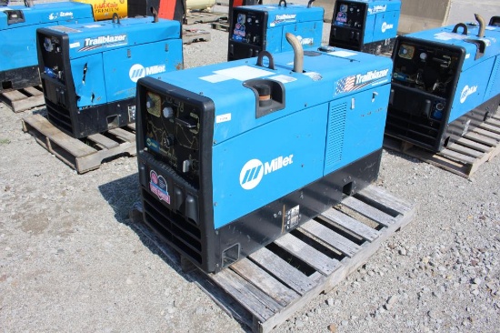 Miller Trailblazer 302 Diesel Welder / Generator