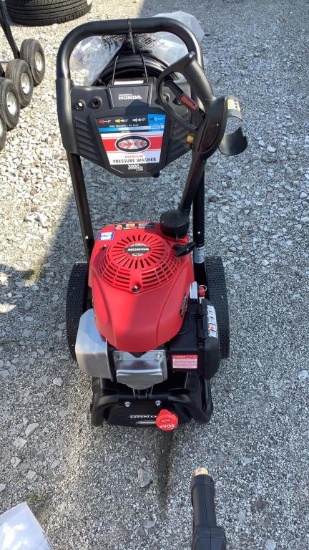 Unused Simpson 300 PSI Gas Pressure Washer