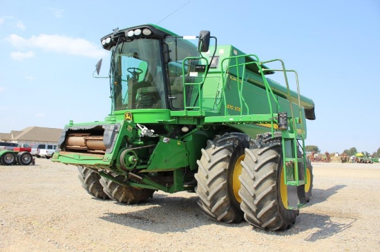 John Deere 9870 STS PRWD Combine