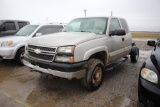 2005 Chevy 2500 HD Extended Cab Pickup