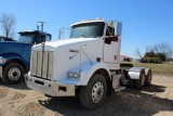 1999 Kenworth T800 T/A Daycab Truck