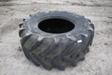 (1) 600/65R28 Tire