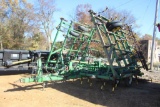 John Deere 480 36' Pull Type Field Cultivator