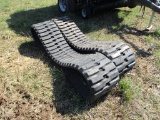 (1) Set of Case / New Holland Rubber Tracks