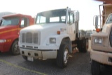2001 Freightliner FL106 S/A Daycab Flatbed Truck