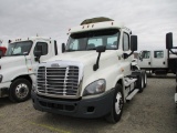 2018 Freightliner Cascadia 125 T/A Daycab Truck
