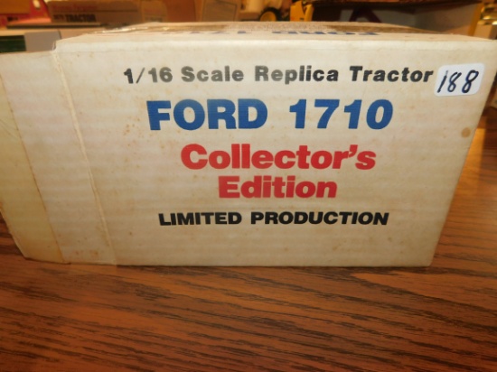 ERTL FORD 1719 COLLECTOR EDITION 1/16 W/ BOX