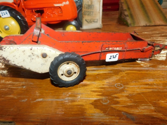 MCCORMICK SPREADER