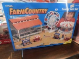 ERTL FARM COUNTRY COUNTY FAIR SET 92 PCS W/ BOX