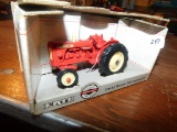 ERTL DAVID BROWN 900 IMPLEMATIC TRACTOR 1/32 W/ BOX