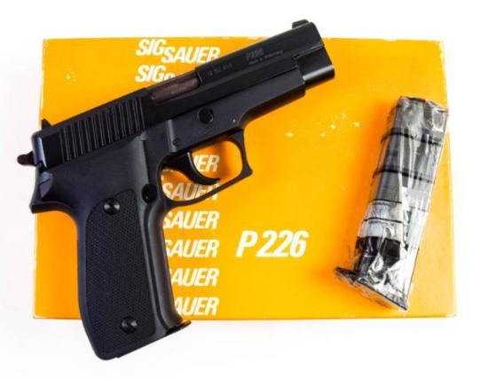Sig Sauer P226 9mm Para