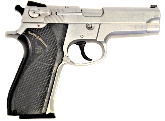 Smith & Wesson - Mod. 5906 - 9mm Para