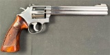 Smith & Wesson - Model 617 - .22 LR.