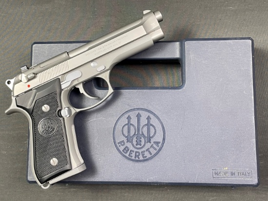 Beretta - Model 92FS - 9mm Para