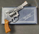 Smith & Wesson - Model 63 - .22 L.R.