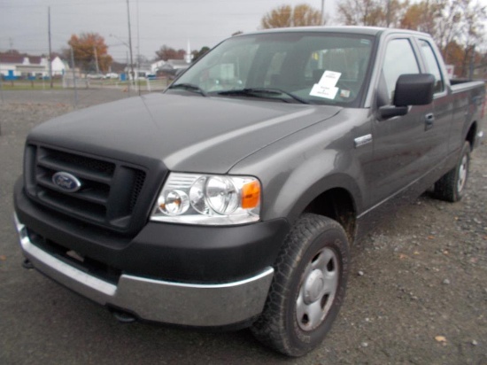 2005 Ford F-150 XL  Year: 2005 Make: Ford Model: F-150 Engine: V8, 4.6L Con