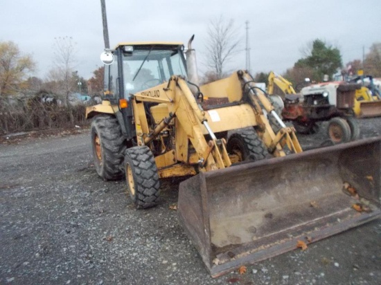 NEW HOLLAND 445D 4X4 INDUSTRIAL LOADER TRACTOR  Make: NEW HOLLAND Model: 44