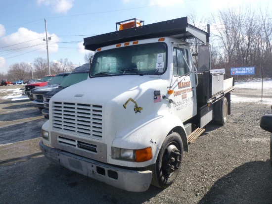1995 INTERNATIONAL 4700 LOW PROFILE FLATBED TRUCK  Year: 1995 Make: INTERNA