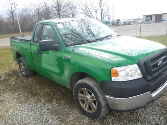 2005 Ford F-150 XL Year: 2005 Make: Ford Model: F-150 Engine: V8, 4.6L GAS