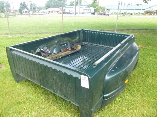 DODGE DUAL WHEEL TRUCK BED W/ LIGHTS & BUMPER APPROX '00